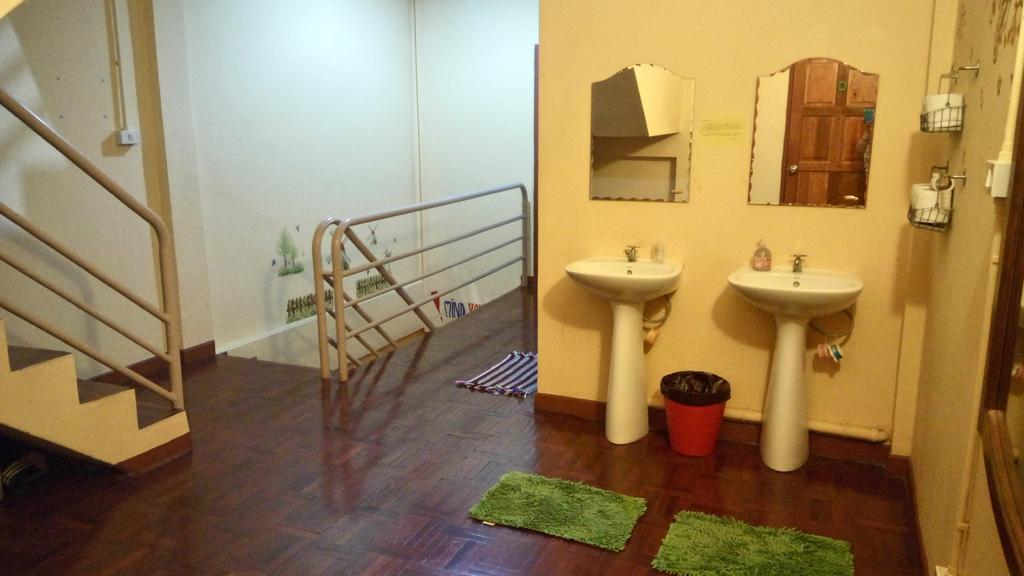 Pm Guesthouse Chiang Mai Zewnętrze zdjęcie